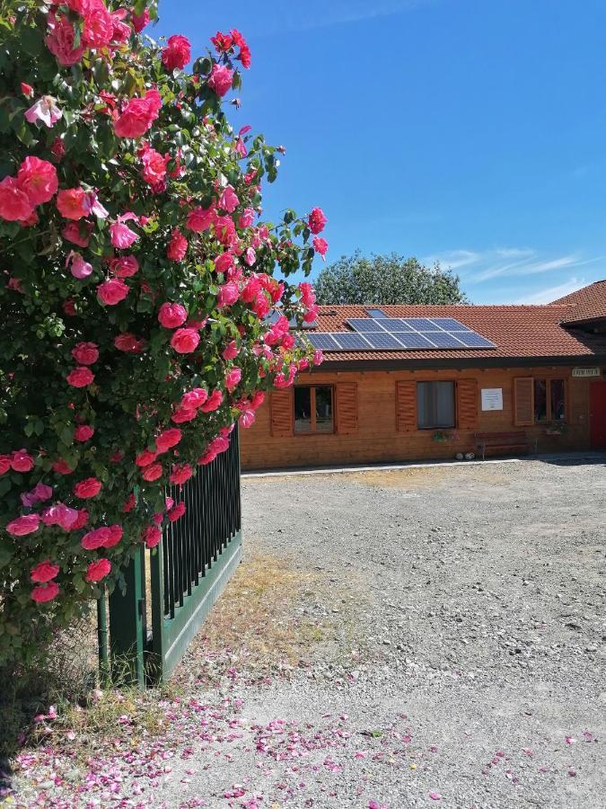 Bio Apipoli Farm stay Montano Lucino
