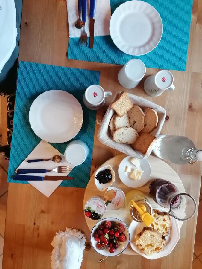 Farm stay Bio Apipoli Montano Lucino